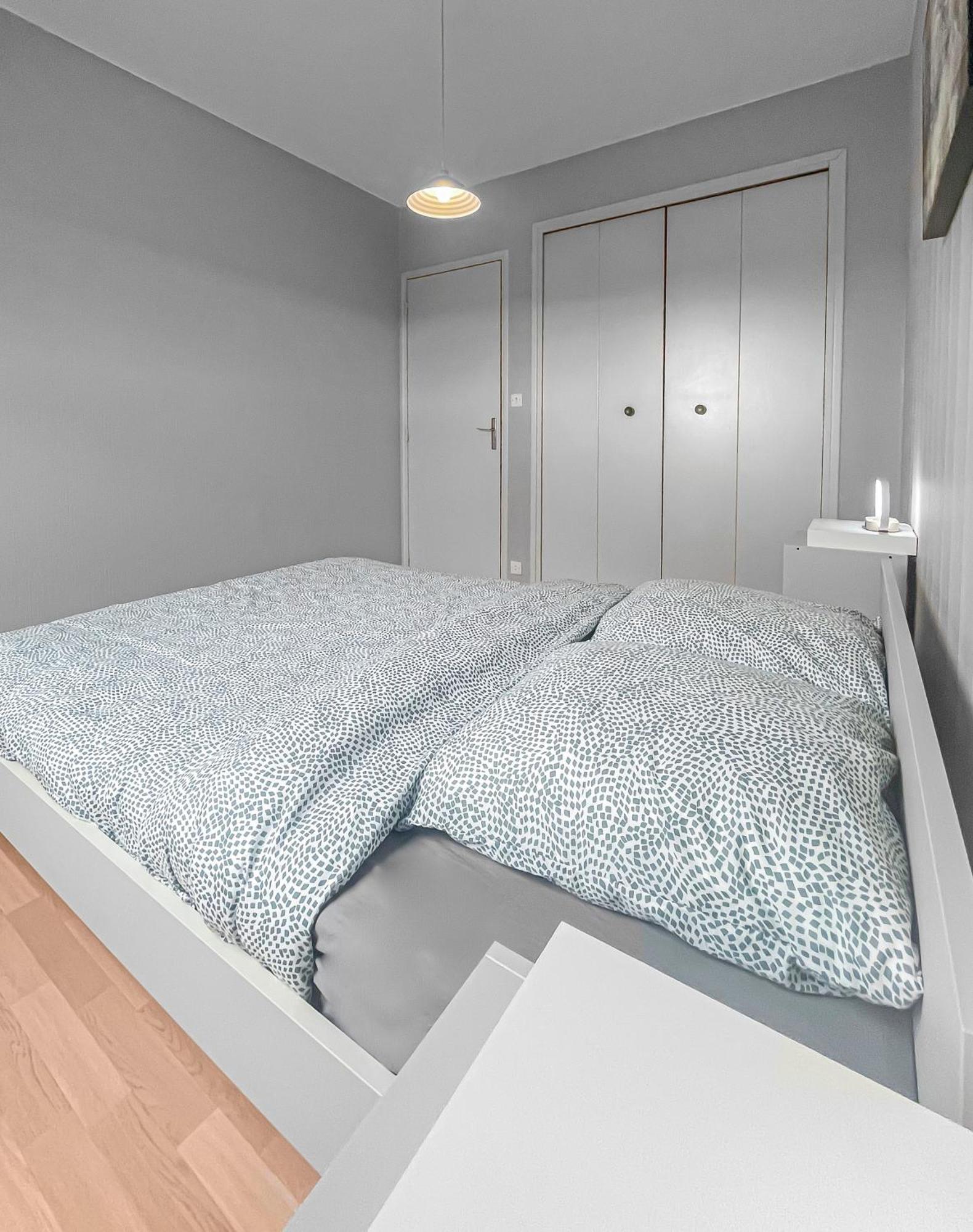 Апартаменты Pied-A-Terre A Монлюсон Экстерьер фото